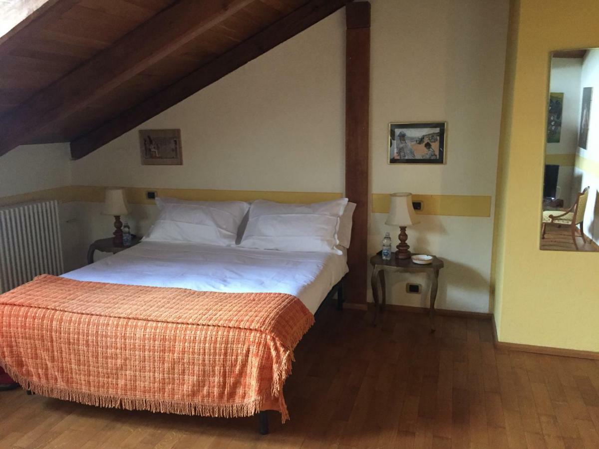 Villa Bonelli Bed & Fest ซาวิยิอาโน ภายนอก รูปภาพ